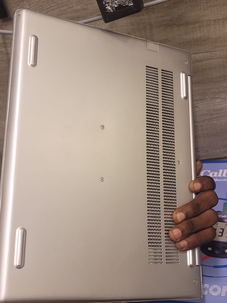 HP ProBook 440 view 4