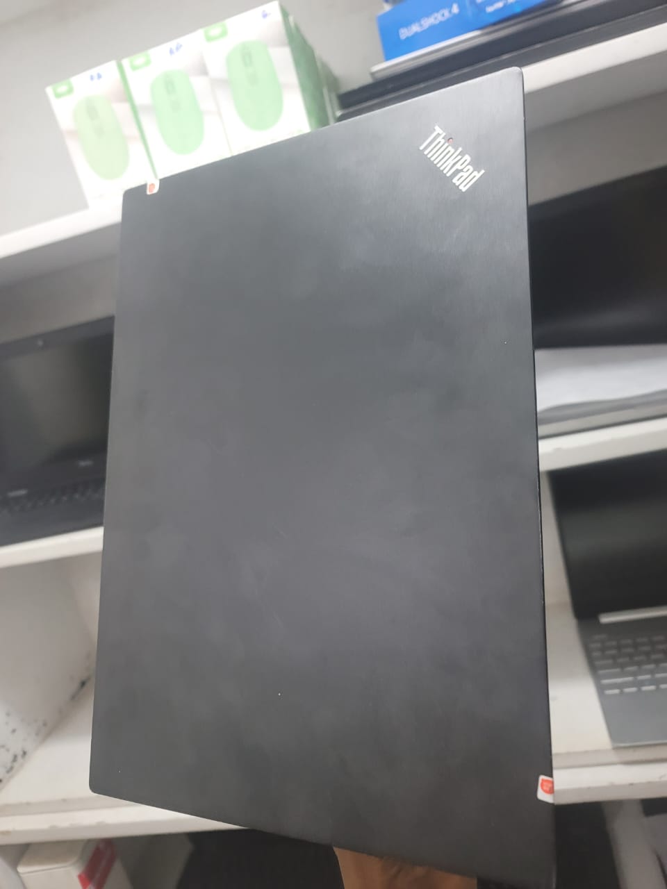 Lenovo ThinkPad T14 view 2