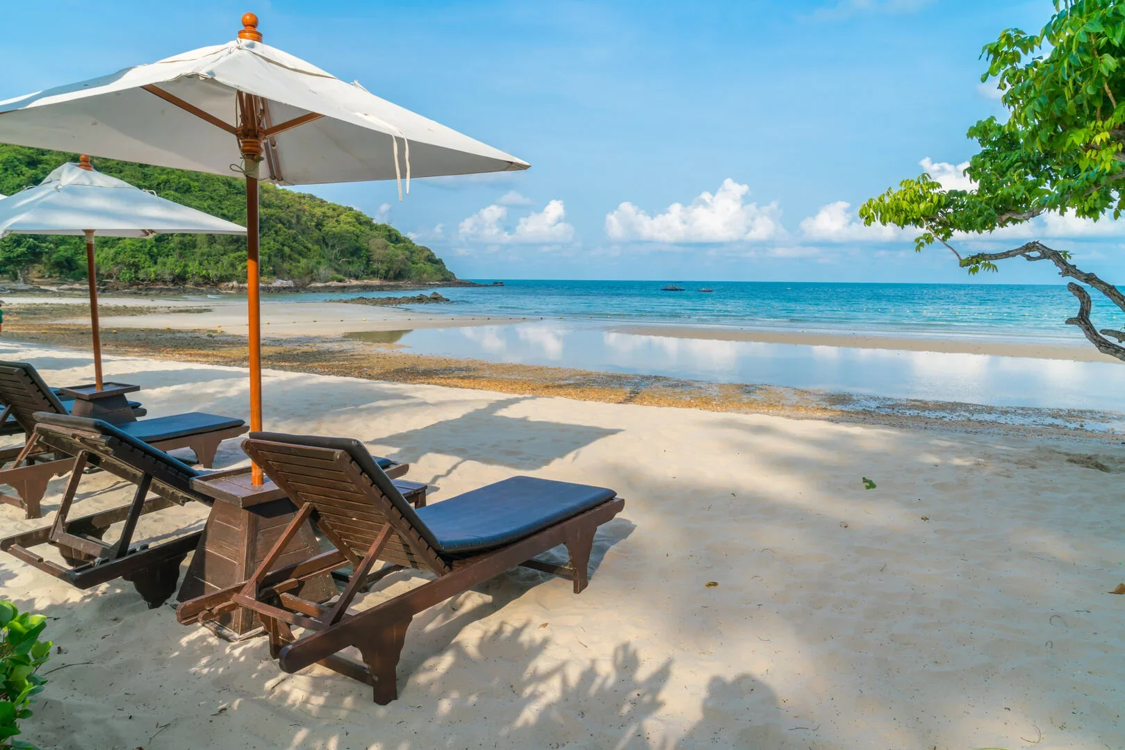 Island Hearts Retreat package