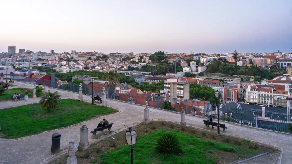 Dating in Lisbon: A Guide for Single Men
