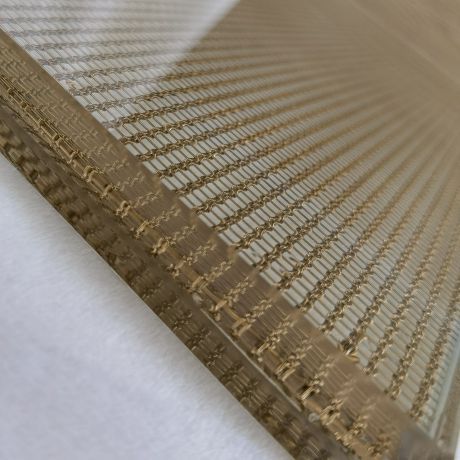 شیشه لمینت با طلق طرحدار