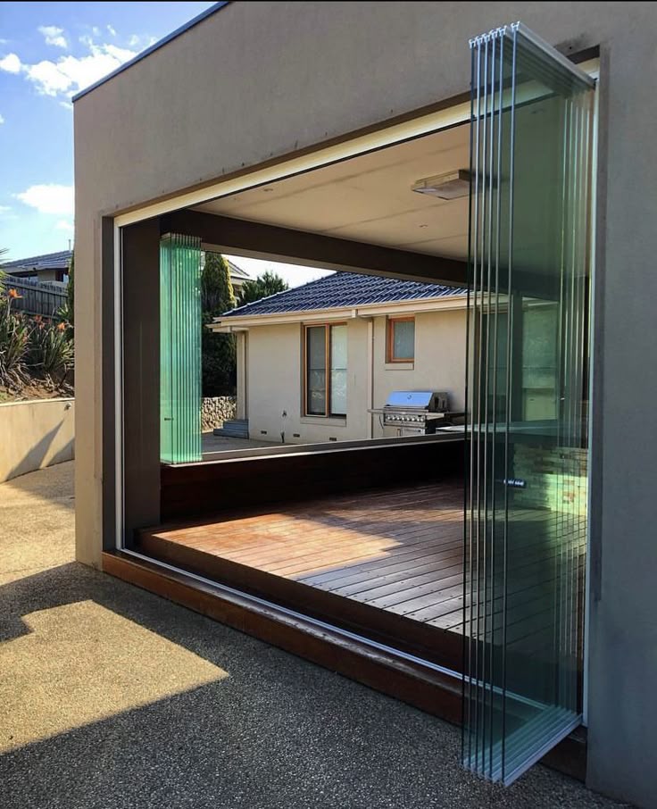 جام بالکن آکاردئونی