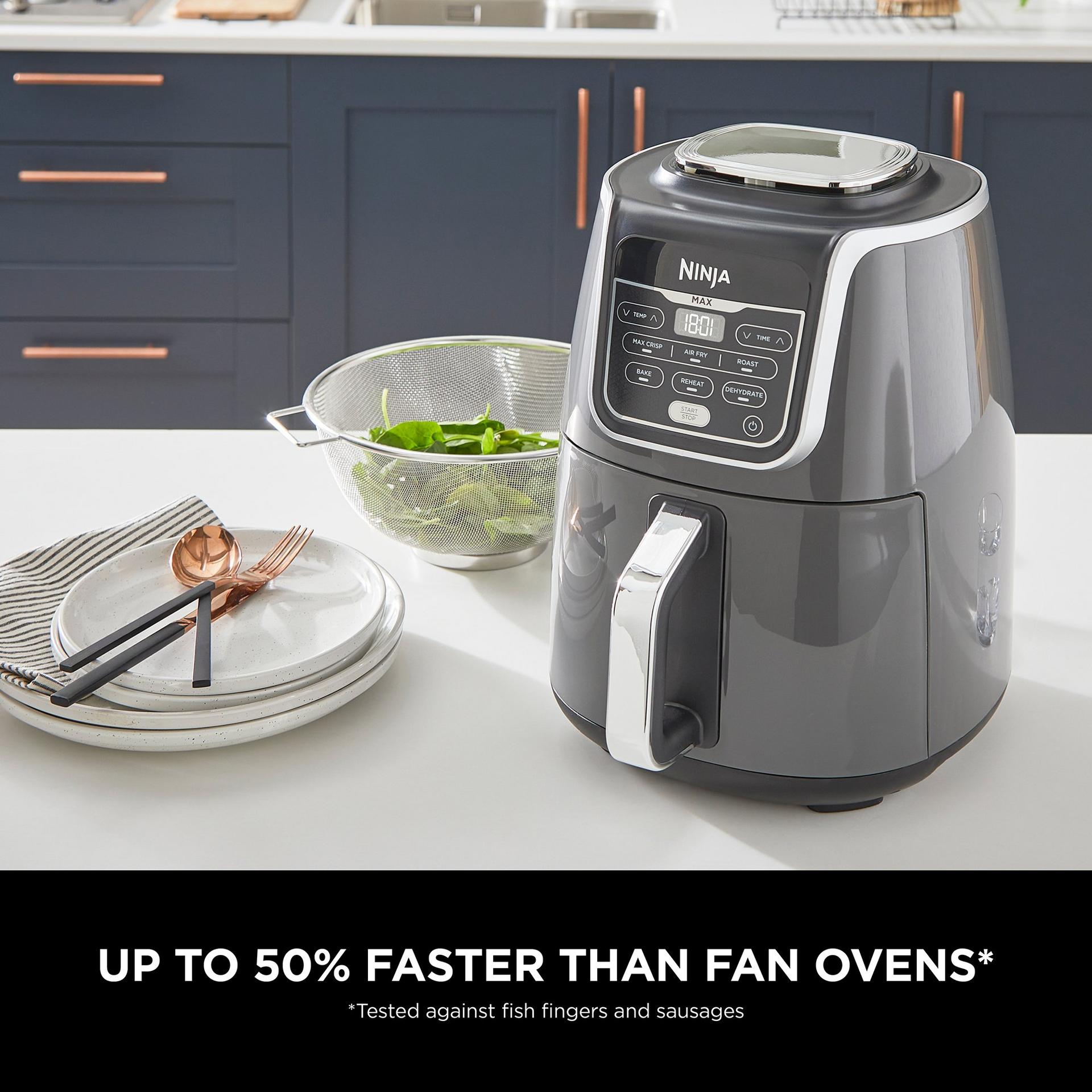 Ninja MAX AF160UK 5.2L Air Fryer and Dehydrator view 4
