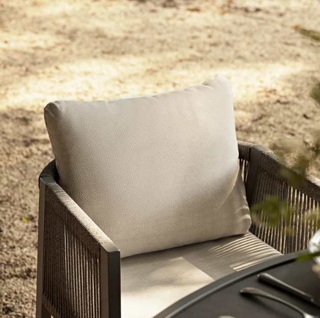 Pedra Rope and Aluminium Outdoor 6-Seater Round Dining Set view 5