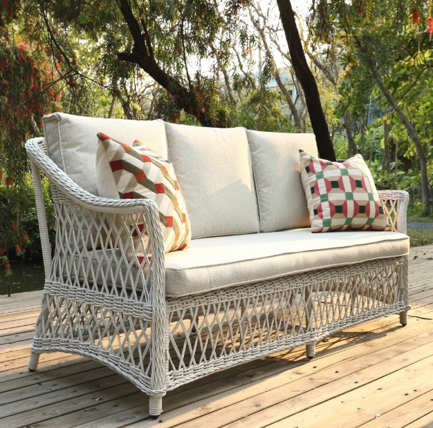 Willowbrook Lattice Weave Rattan 5-Seater Sofa Set with Rising Table, White view 4