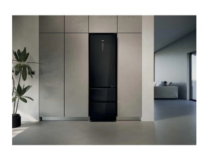 Haier 3D 60 Series 7 HTW7620DNGB Wifi Connected 205cm Total No Frost Fridge Freezer - Obsidian Black Glass - D Rated view 11