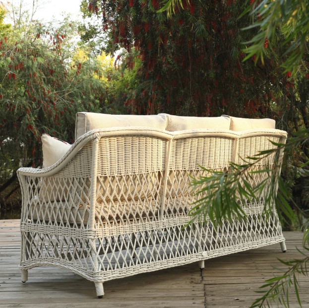Willowbrook Lattice Weave Rattan 5-Seater Sofa Set with Rising Table, White view 7