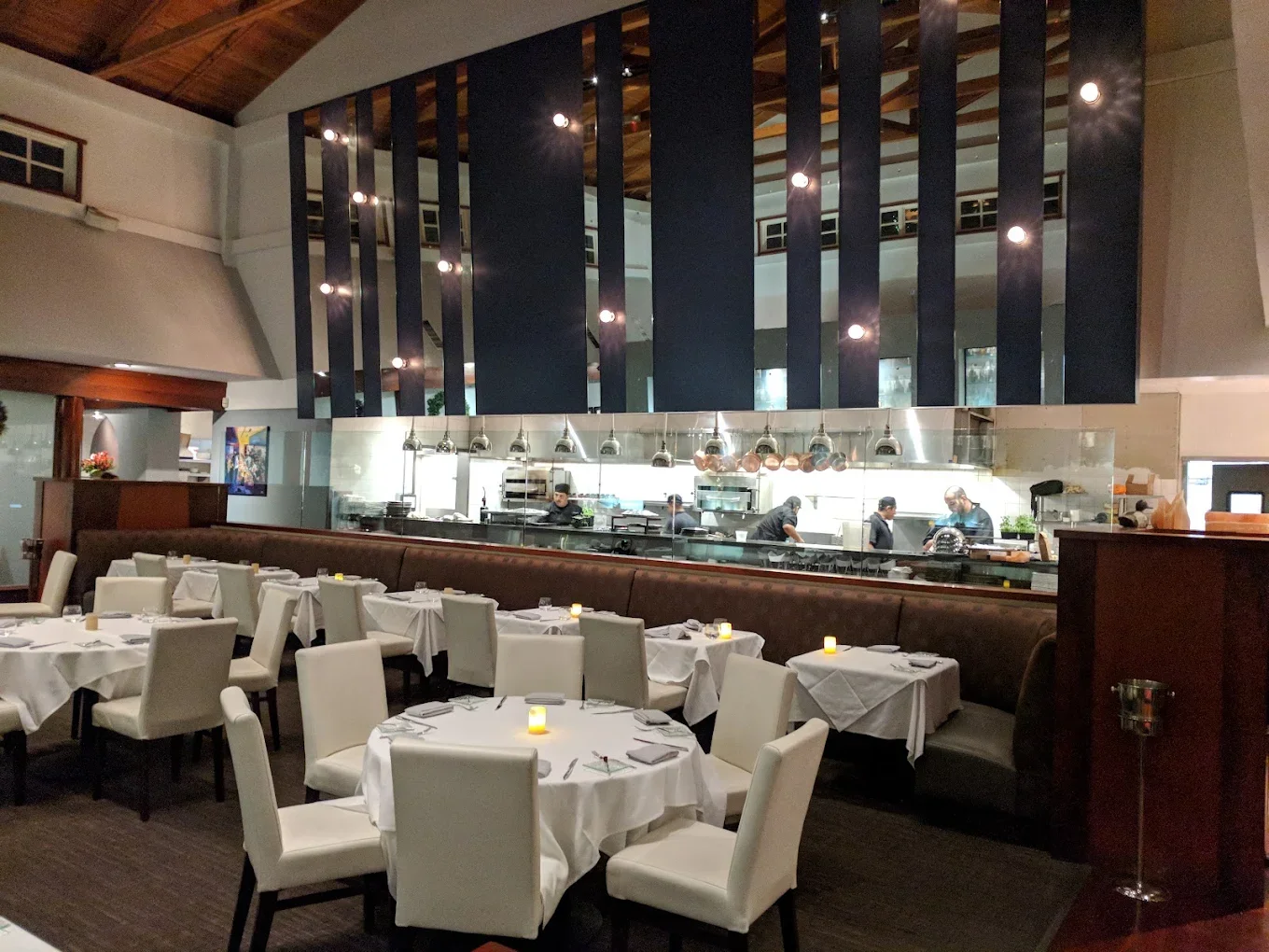 The Sea by Alexander's Steakhouse 4