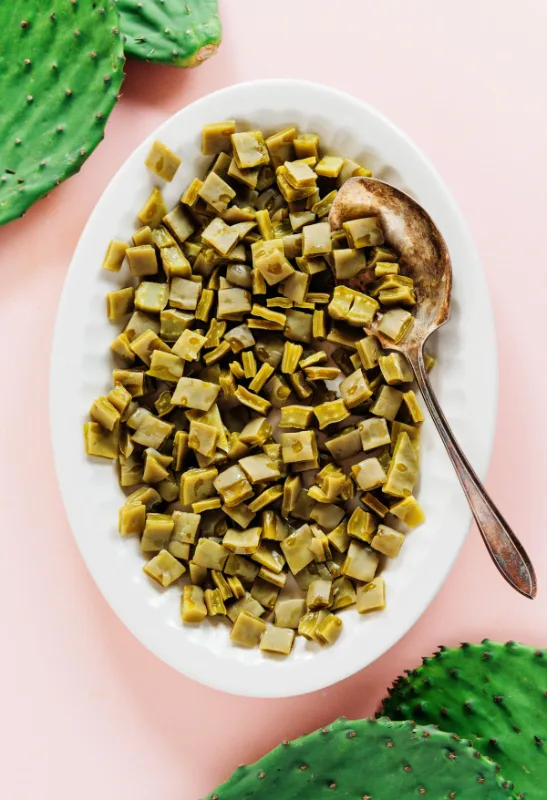 NOPALES