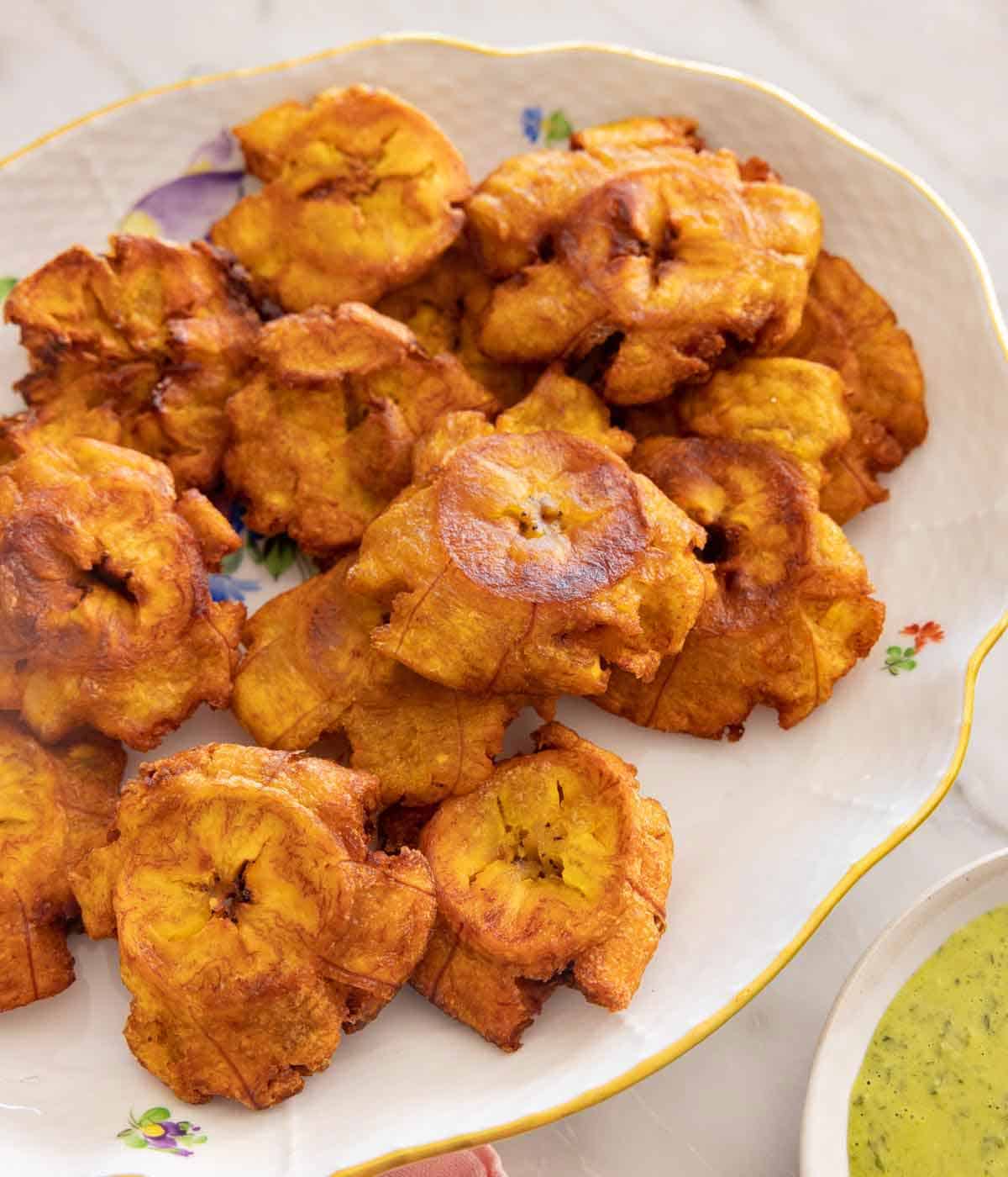 TOSTONES 