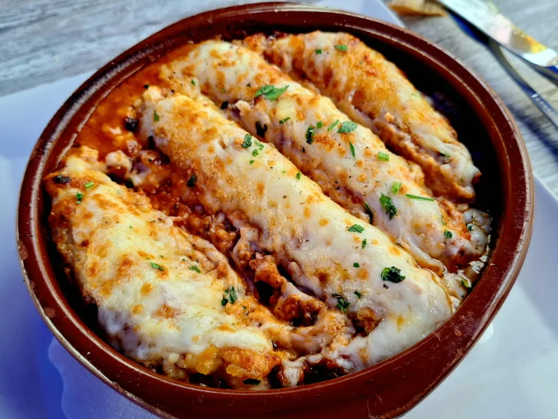 47 · Mousaka