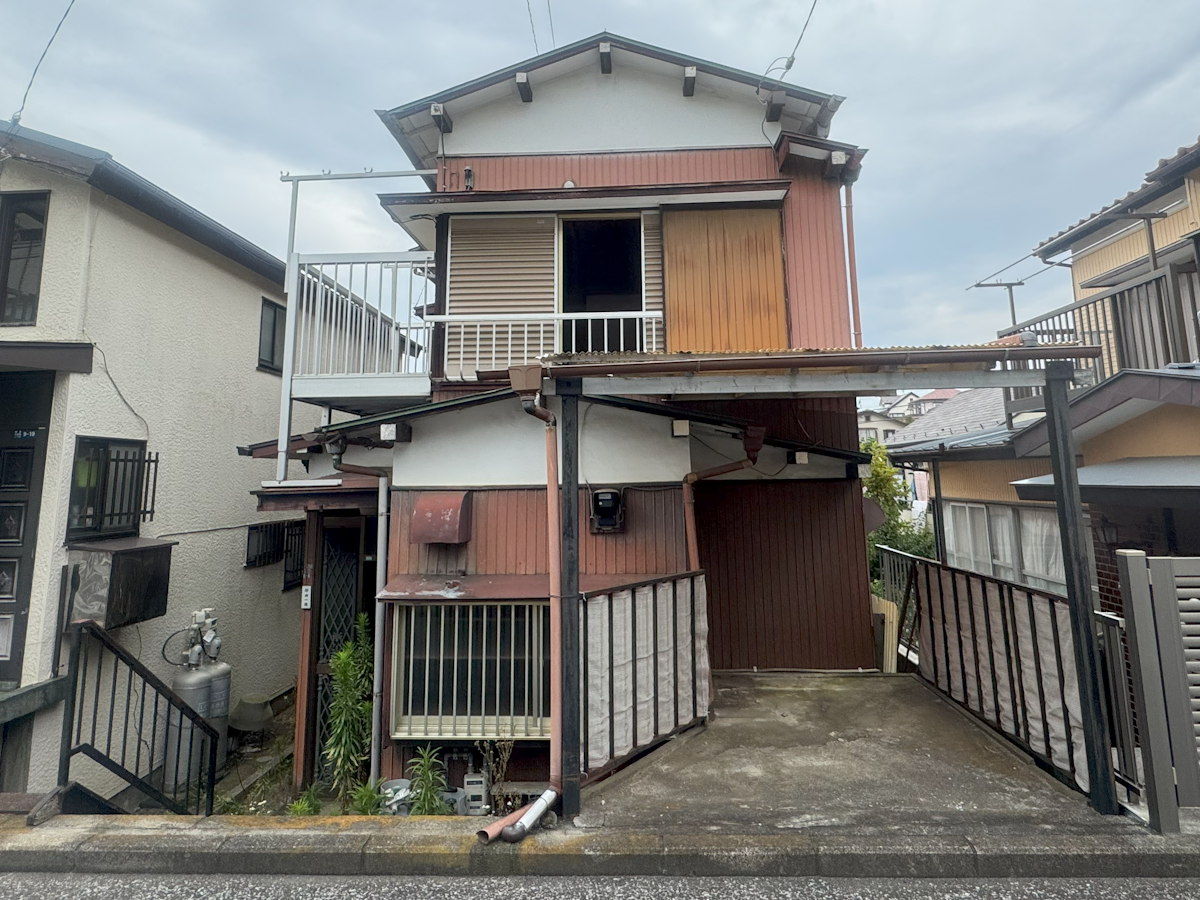 Article - Yokohama Izumi: 2-Story Investor Play
