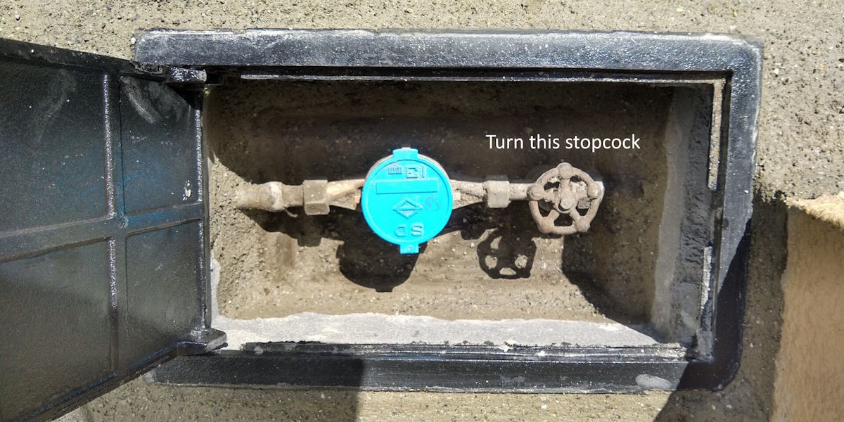 Article illustration for You Bought a House in Japan. How Do You Turn the Utilities On?