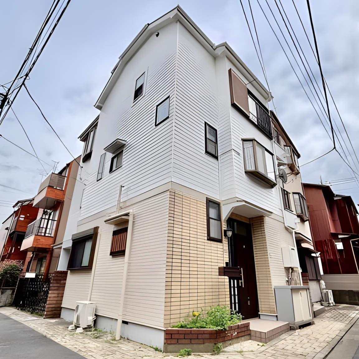 Article - Spacious Tokyo Home with Skytree Views