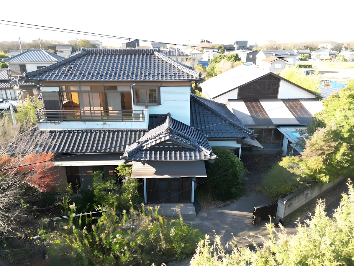 Article - Weekly Featured Property: Traditional Japanese Home with Room to Gather