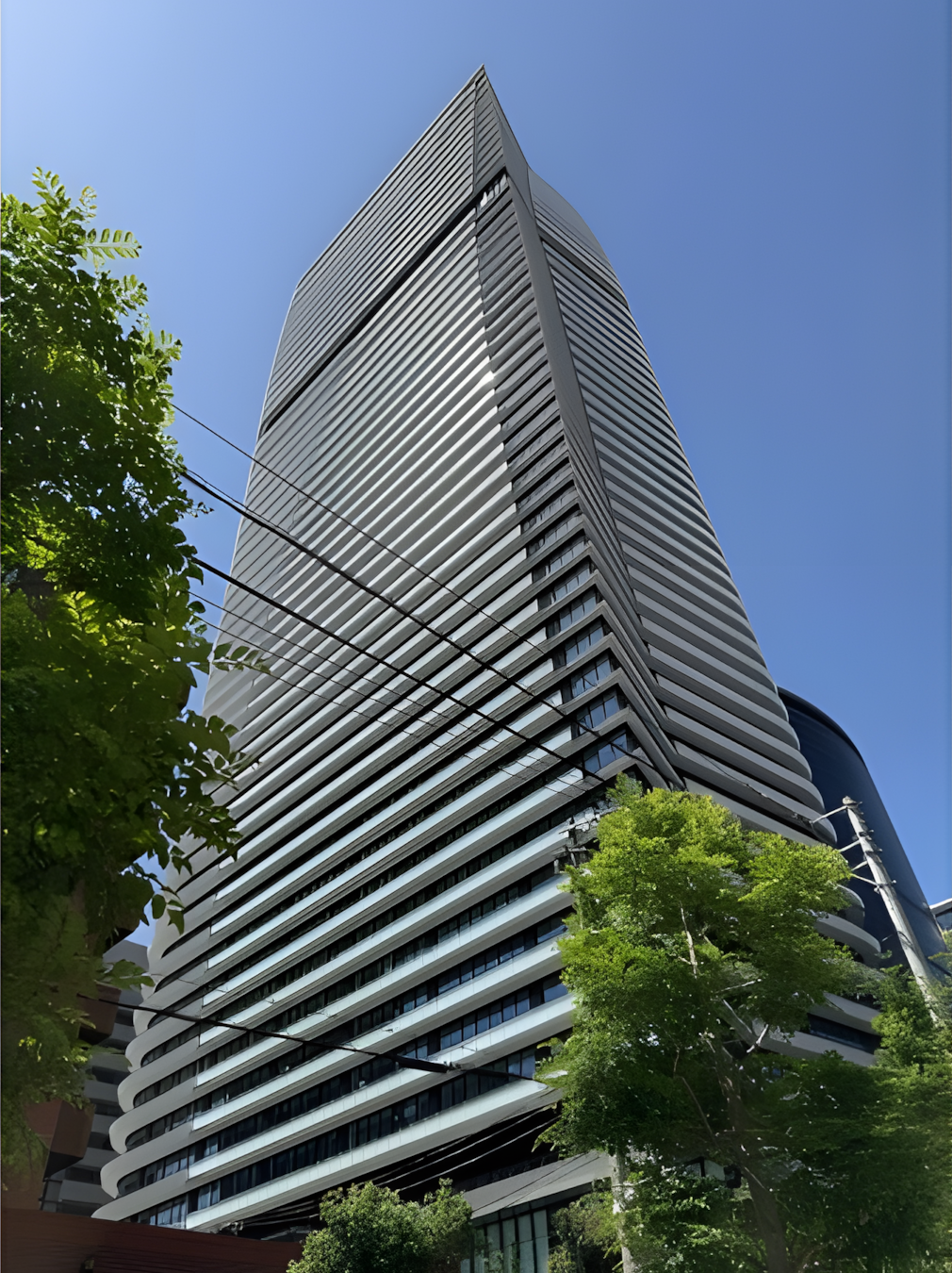 Article - Five-Star Living Inside an Iconic Osaka Landmark