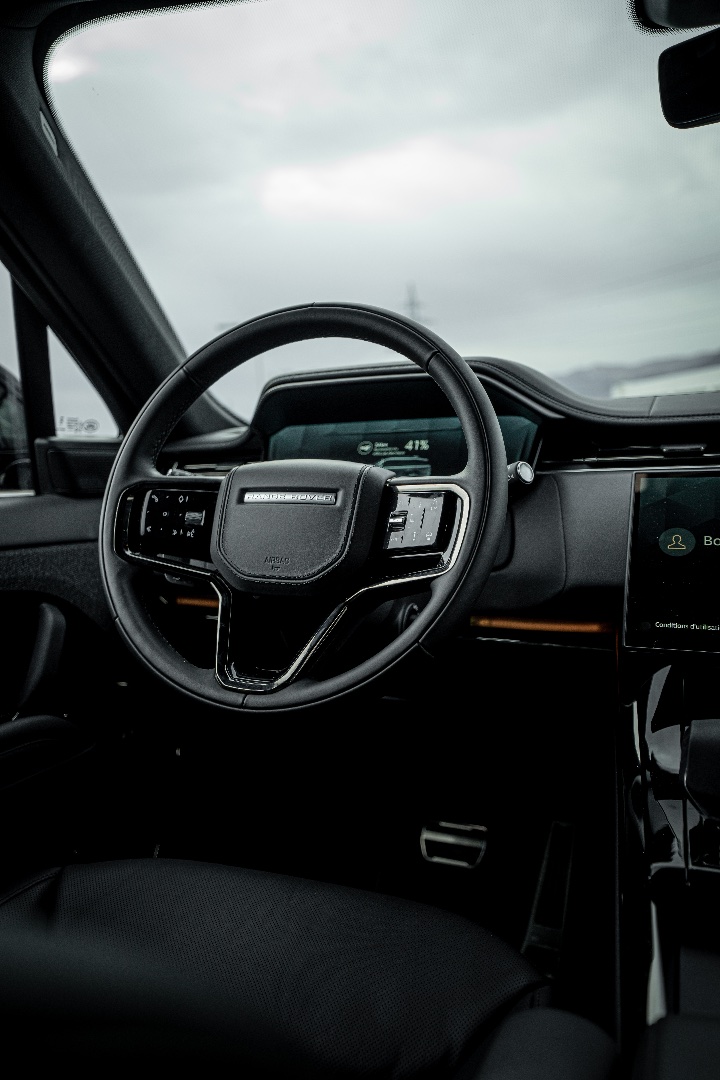 Range Rover Sport — Rentabl 6