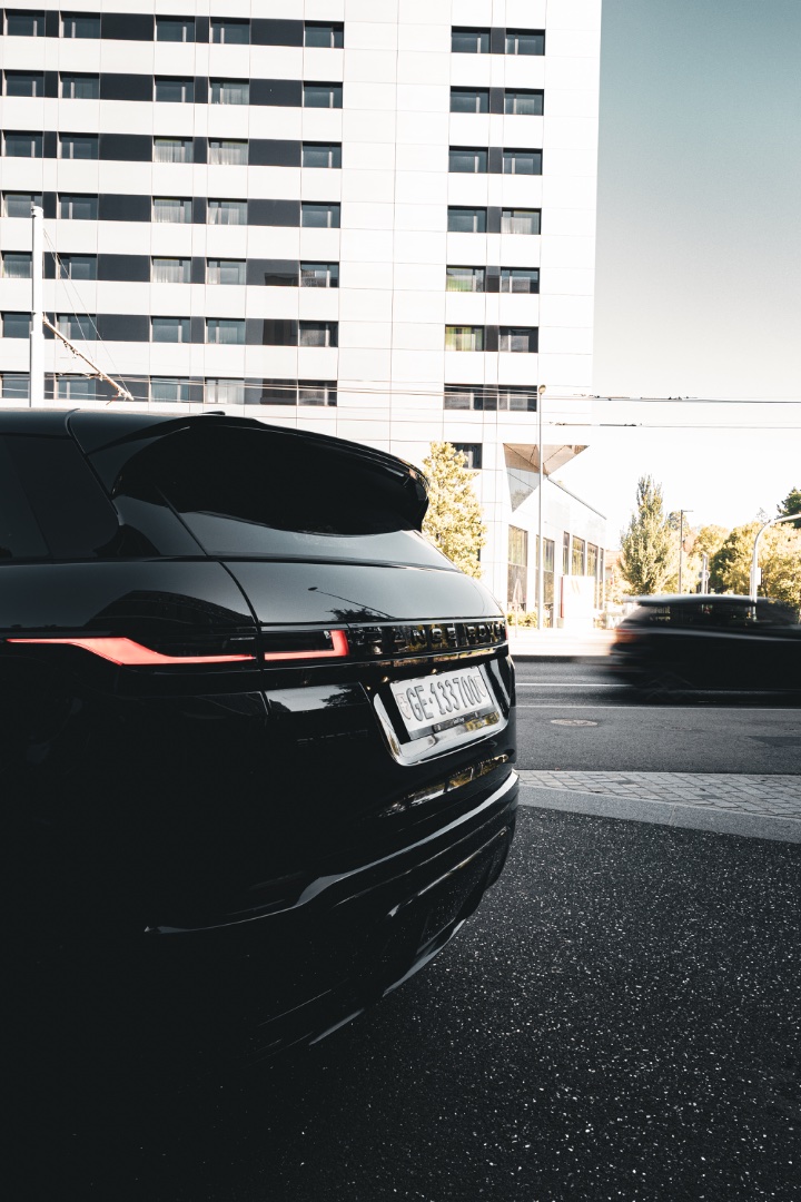 Range Rover Evoque — Rentabl 8