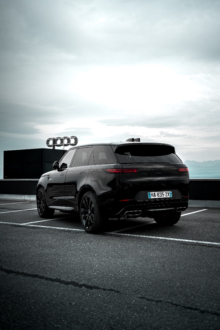 Range Rover Sport — Rentabl 3