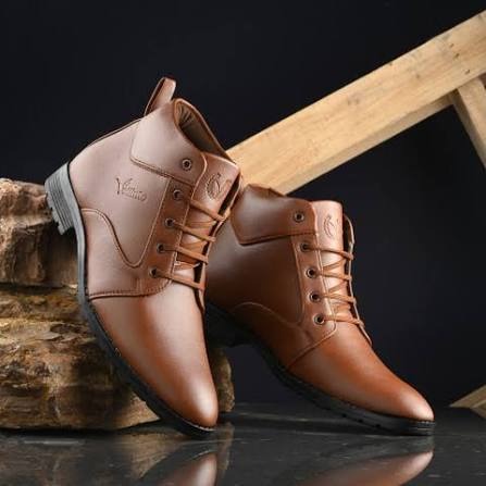 Official boots wear 2