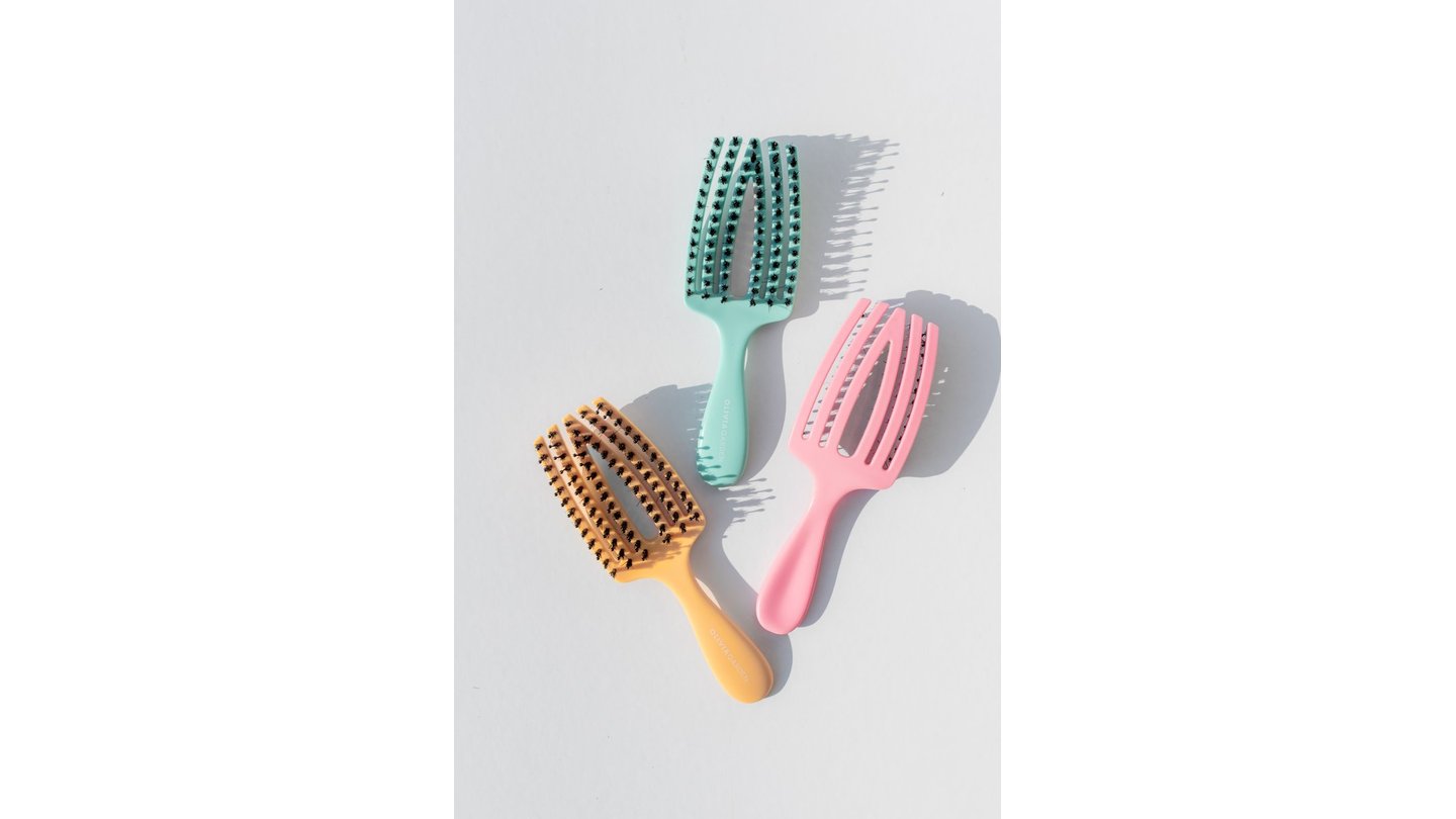 Finger Brush