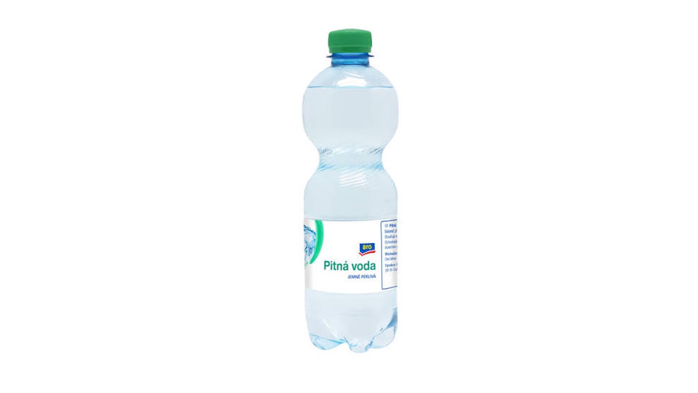 Voda jemně perlivá 0,5l