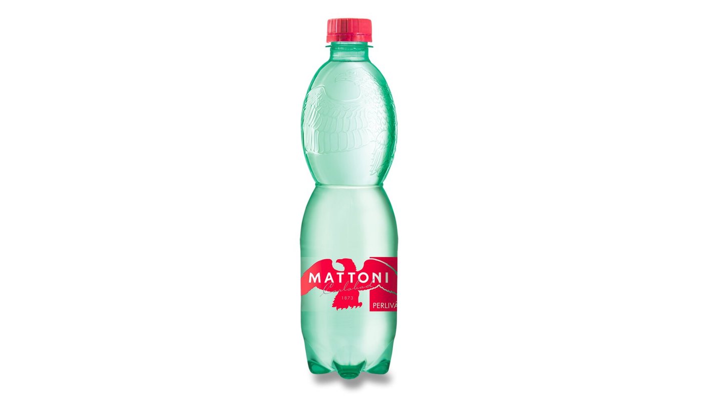Mattoni perlivá 0,5l 