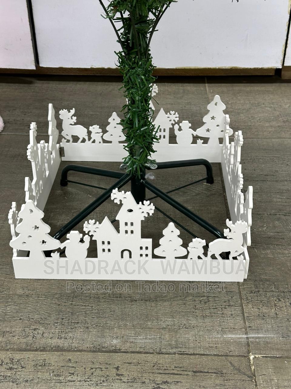 Christmas Tree stitching fence 3