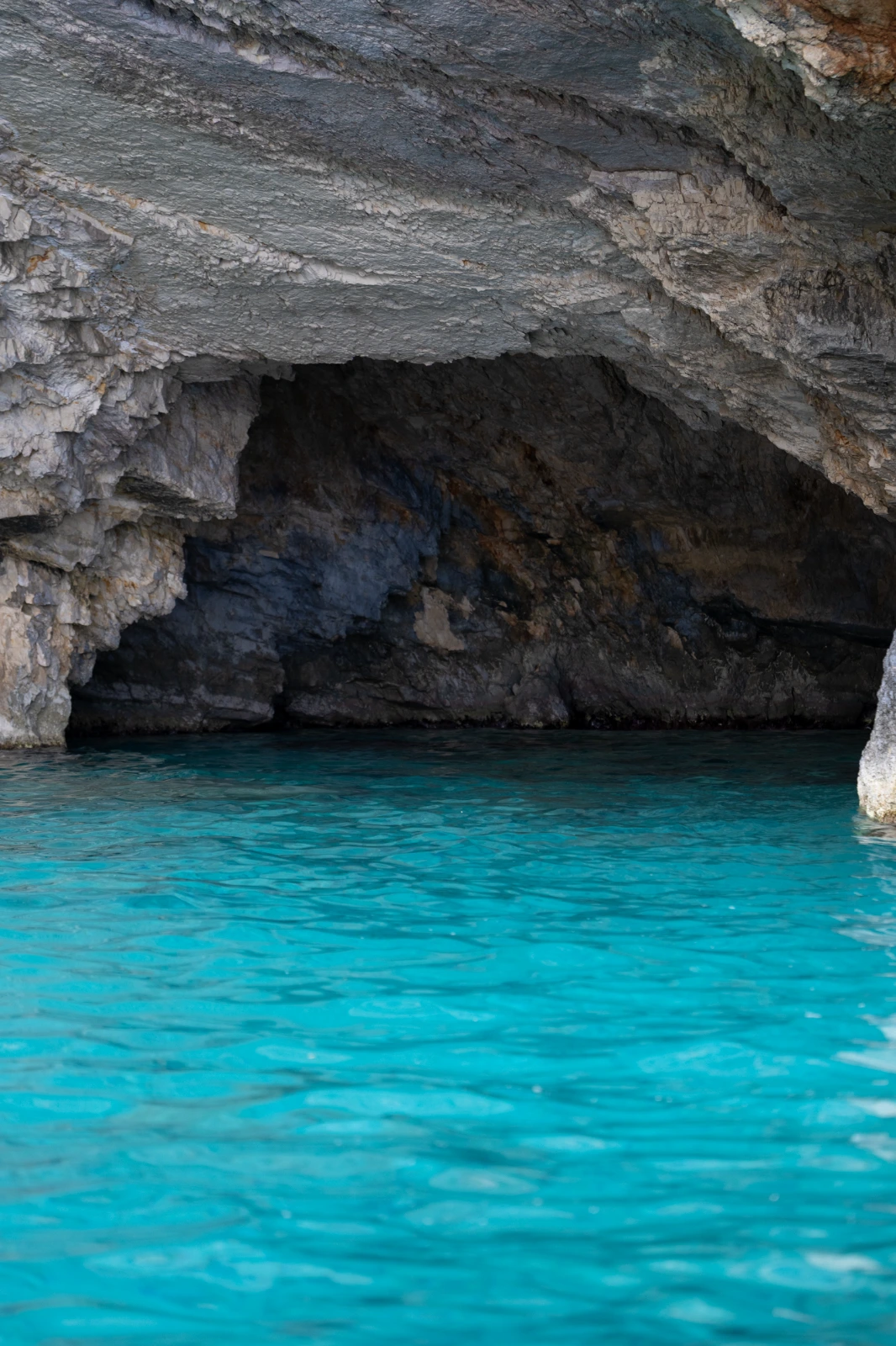 4 hour private cruise with Skipper at the National Marine Park of Zakynthos 3/6