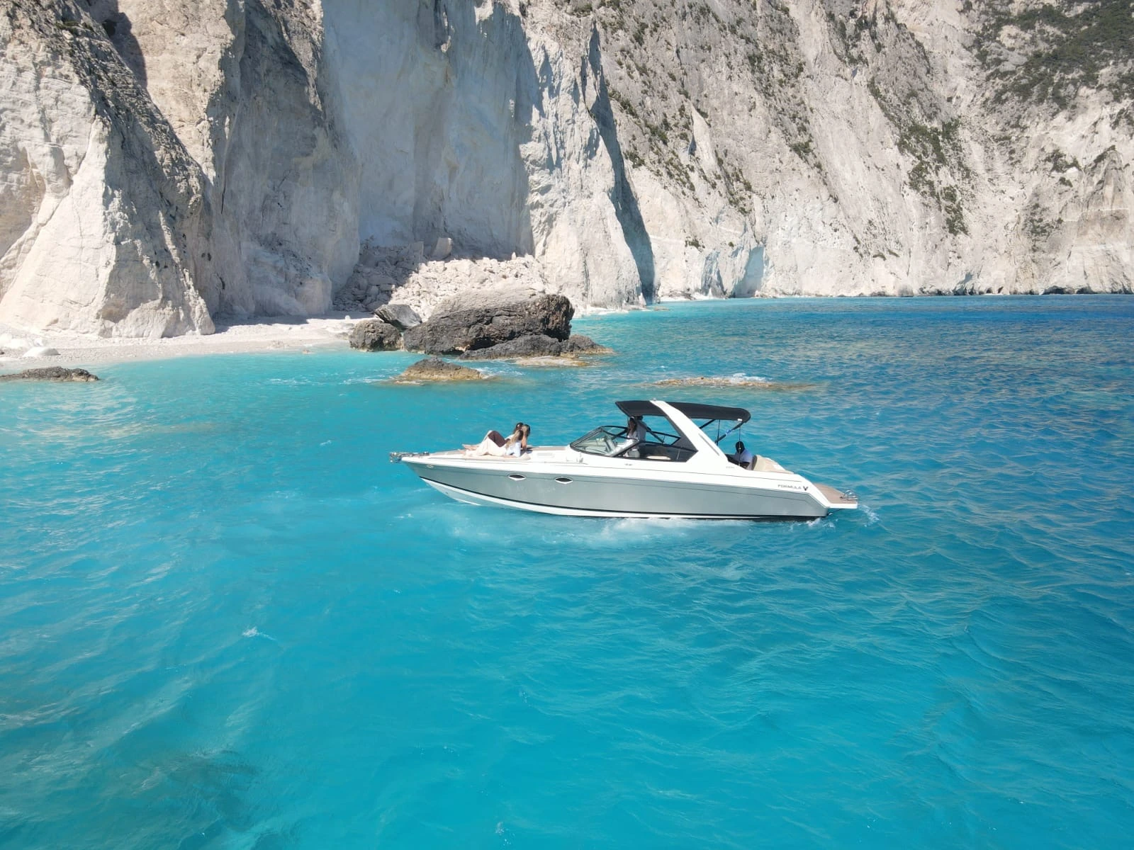 Half-Day Private Yacht Cruise – North Zakynthos (Formula Yacht)  7/8