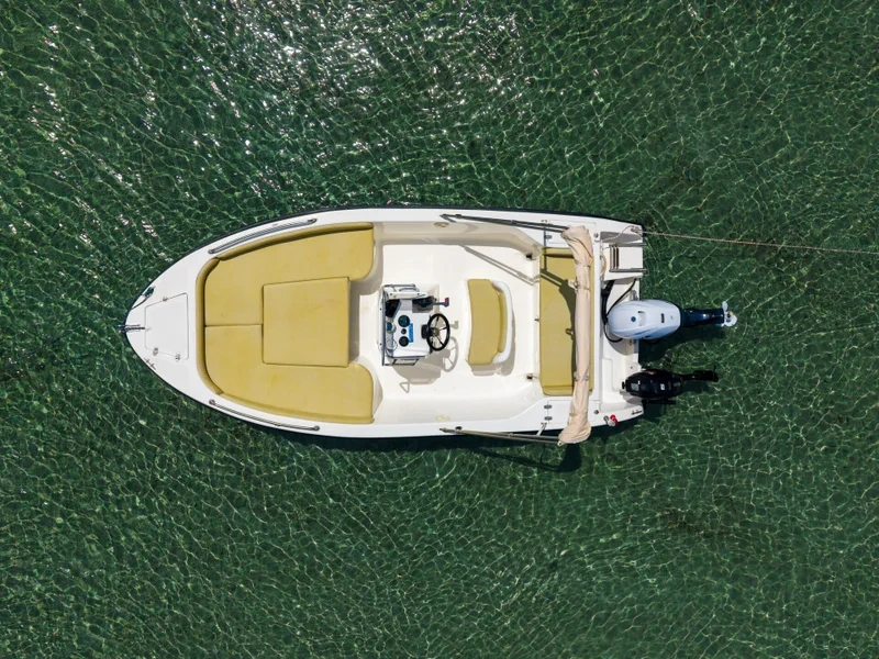 RENT A SELF DRIVE BOAT FROM TSILIVI — 4