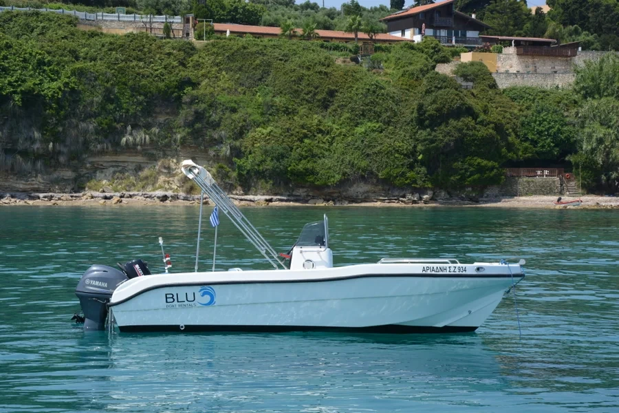 RENT A SELF DRIVE BOAT (depart from Tsilivi) — 4