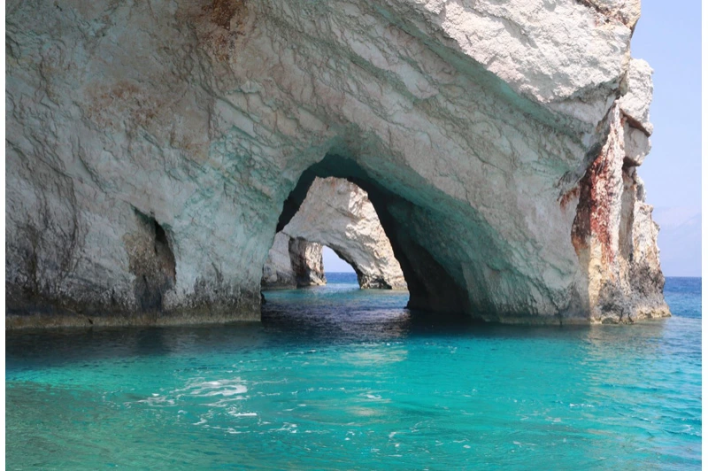 CRUISE TO SHIPWRECK & BLUE CAVES — 2