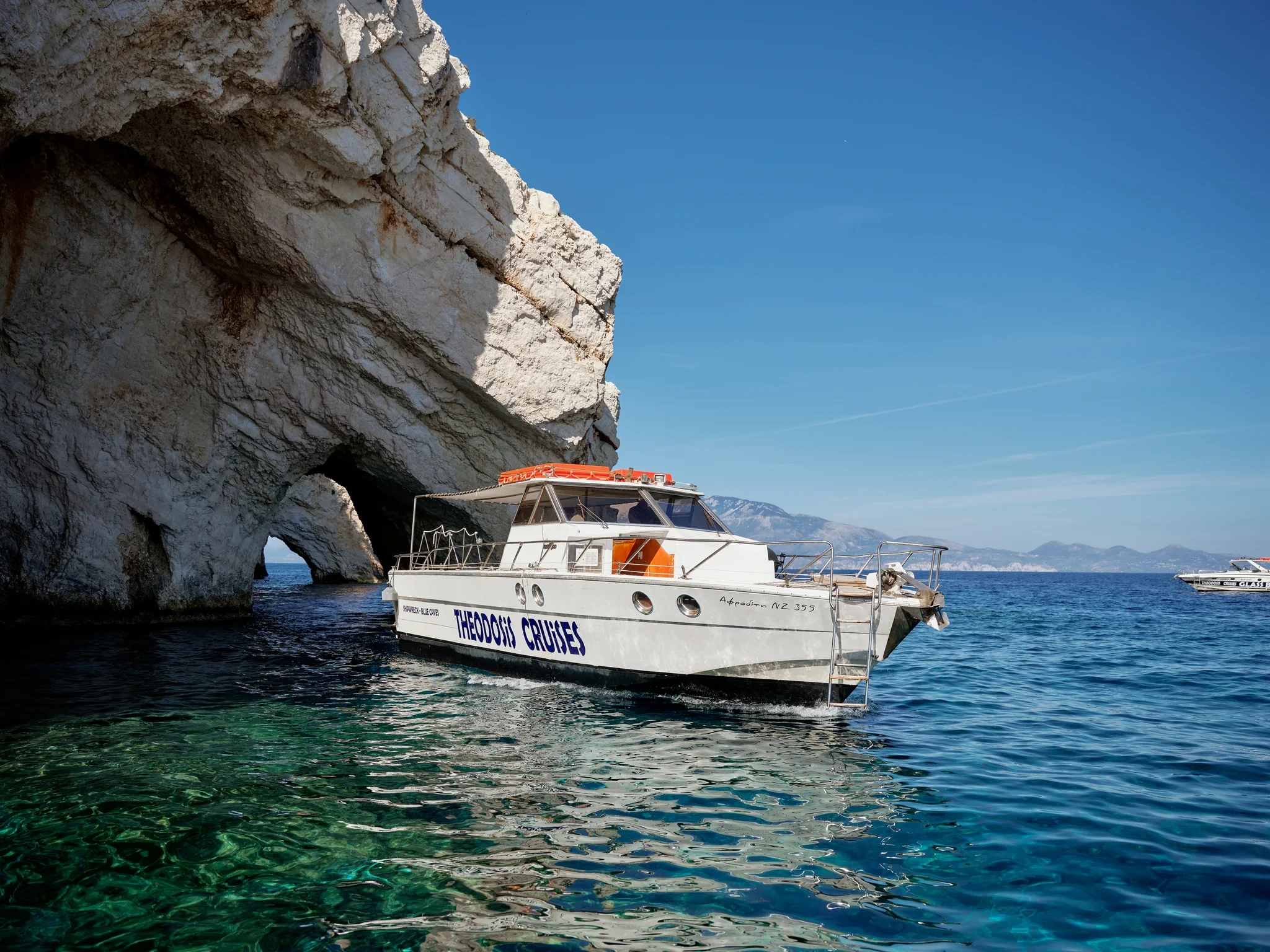 BLUE CAVES BOAT TOUR — 2
