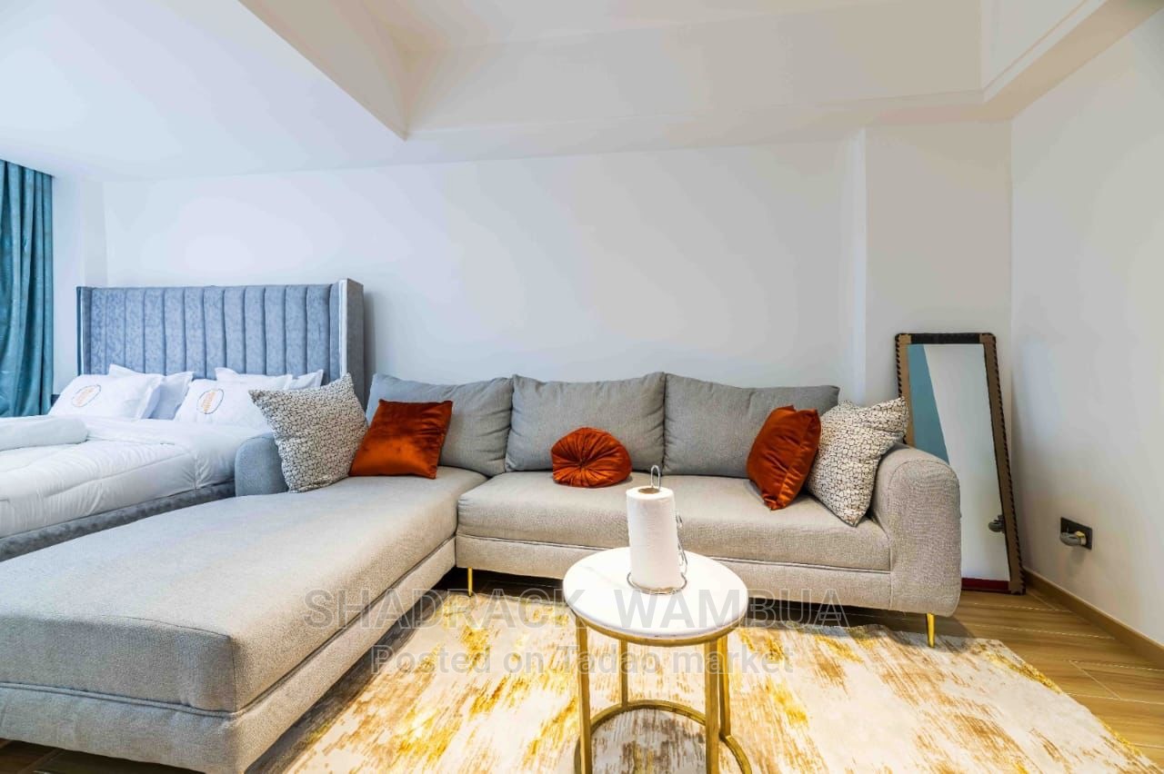 Studio room for rent 2