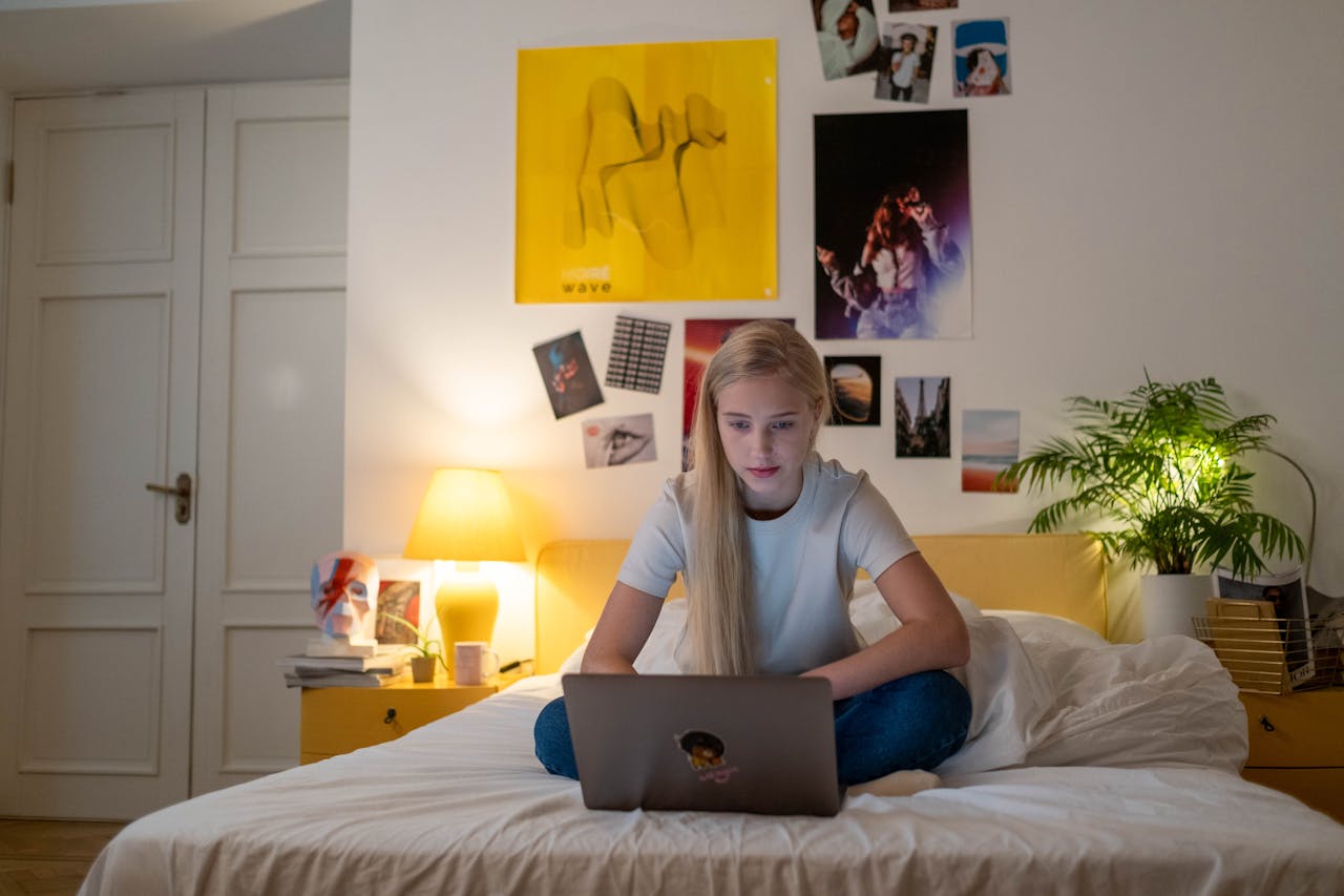 girl with a computer
