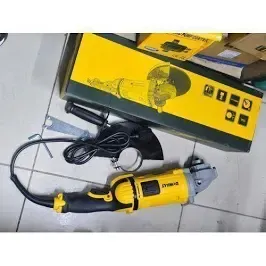 DeWalt Angle Grinder 3