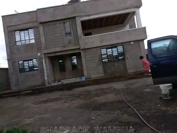 4 BEDROOM HOUSE FOR RENT 2