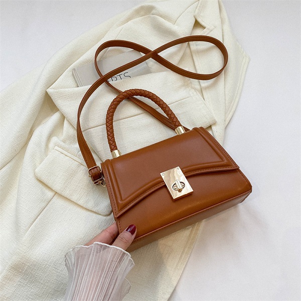 BDyana Ladies Fashionable Lather Exclusive Party Bag | Ladies Fashionable Lather Exclusive Party Bag