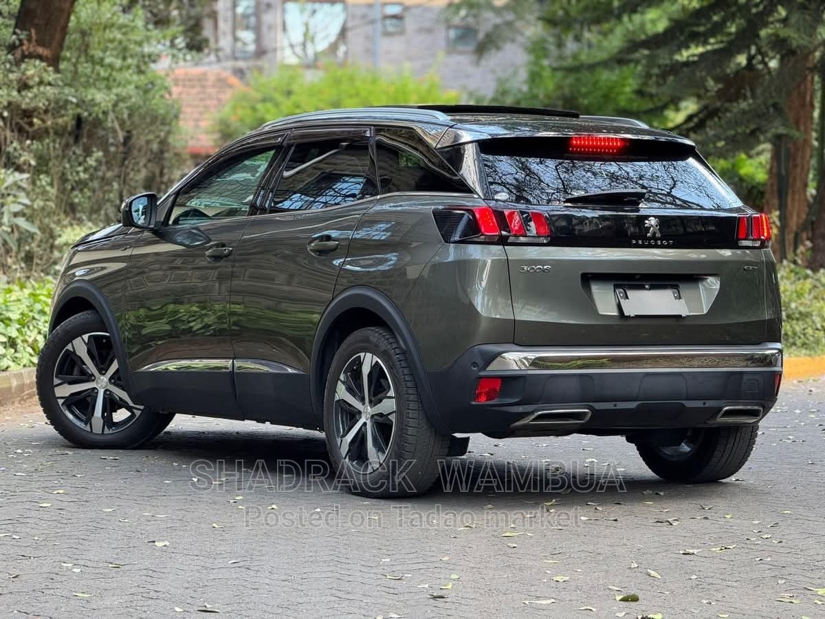 PEUGEOT 3008 GT-LINE 4