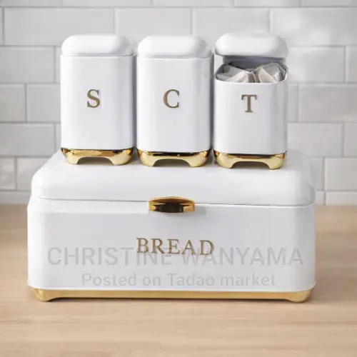 Bread Bin with 3 canisters