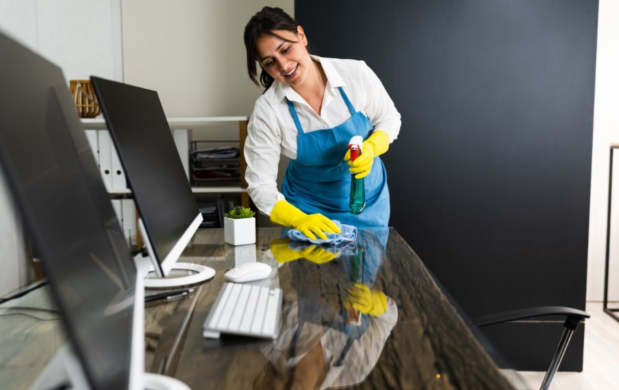 How to Maintain a Spotless Business Between Professional Cleanings