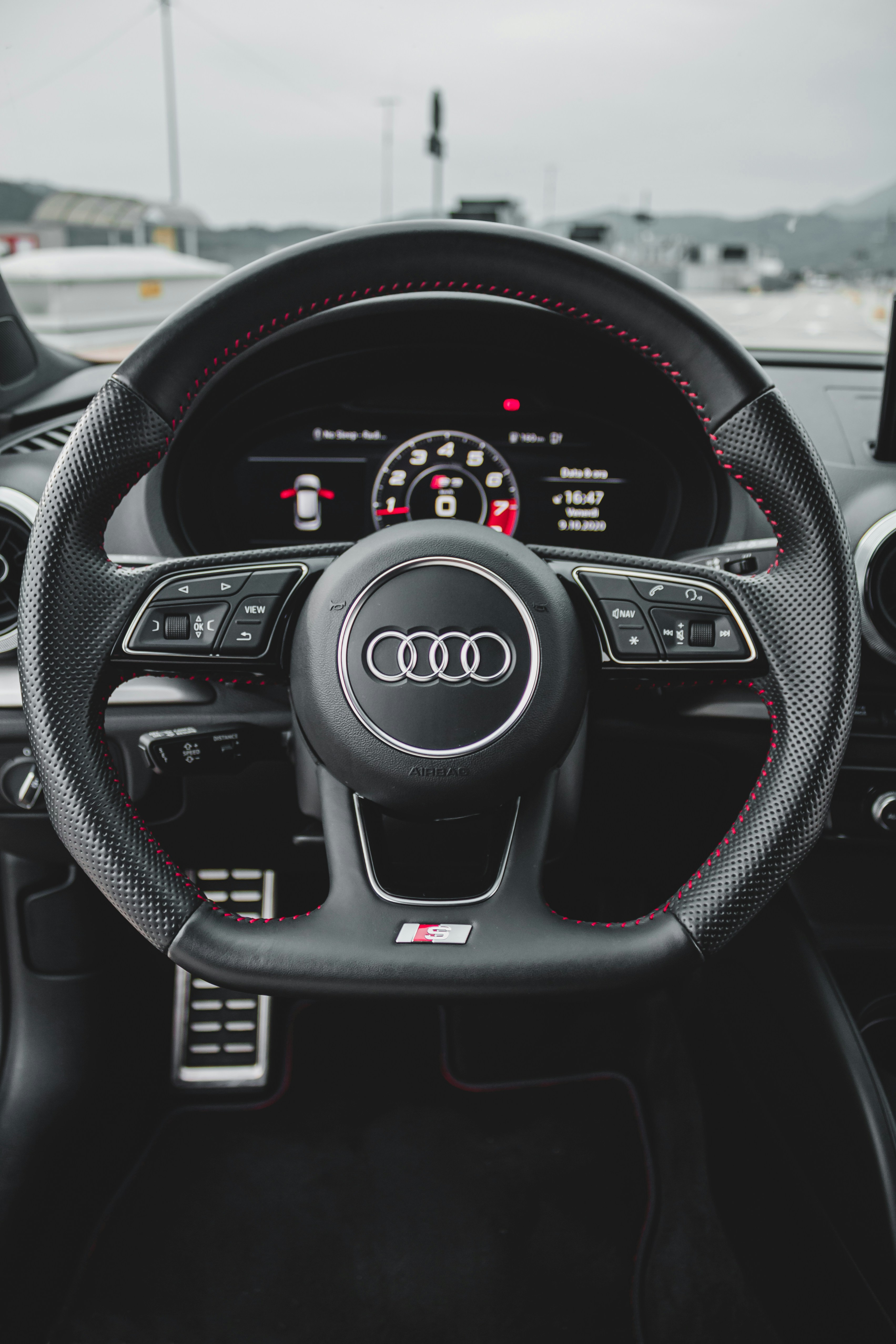 Audi RS e-tron GT - View image-1737687975005.jpg