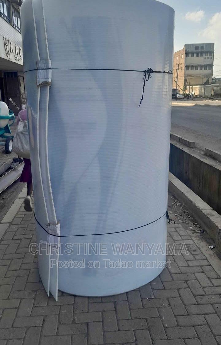 Hollow polycarbonate 3