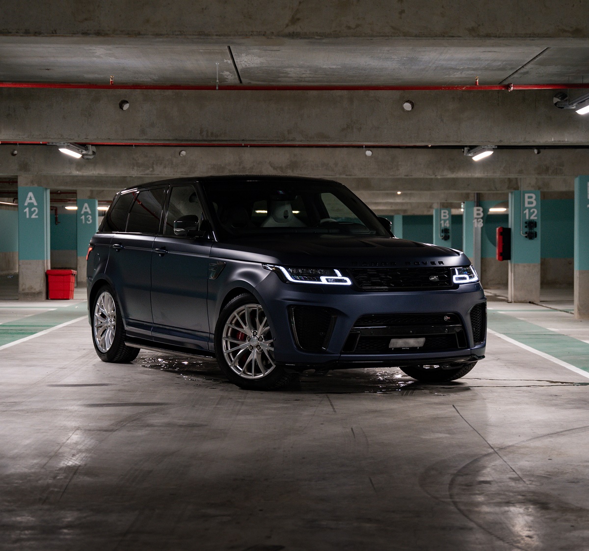 Notre sélection des plus belles voitures de luxe disponibles à la location à Paris