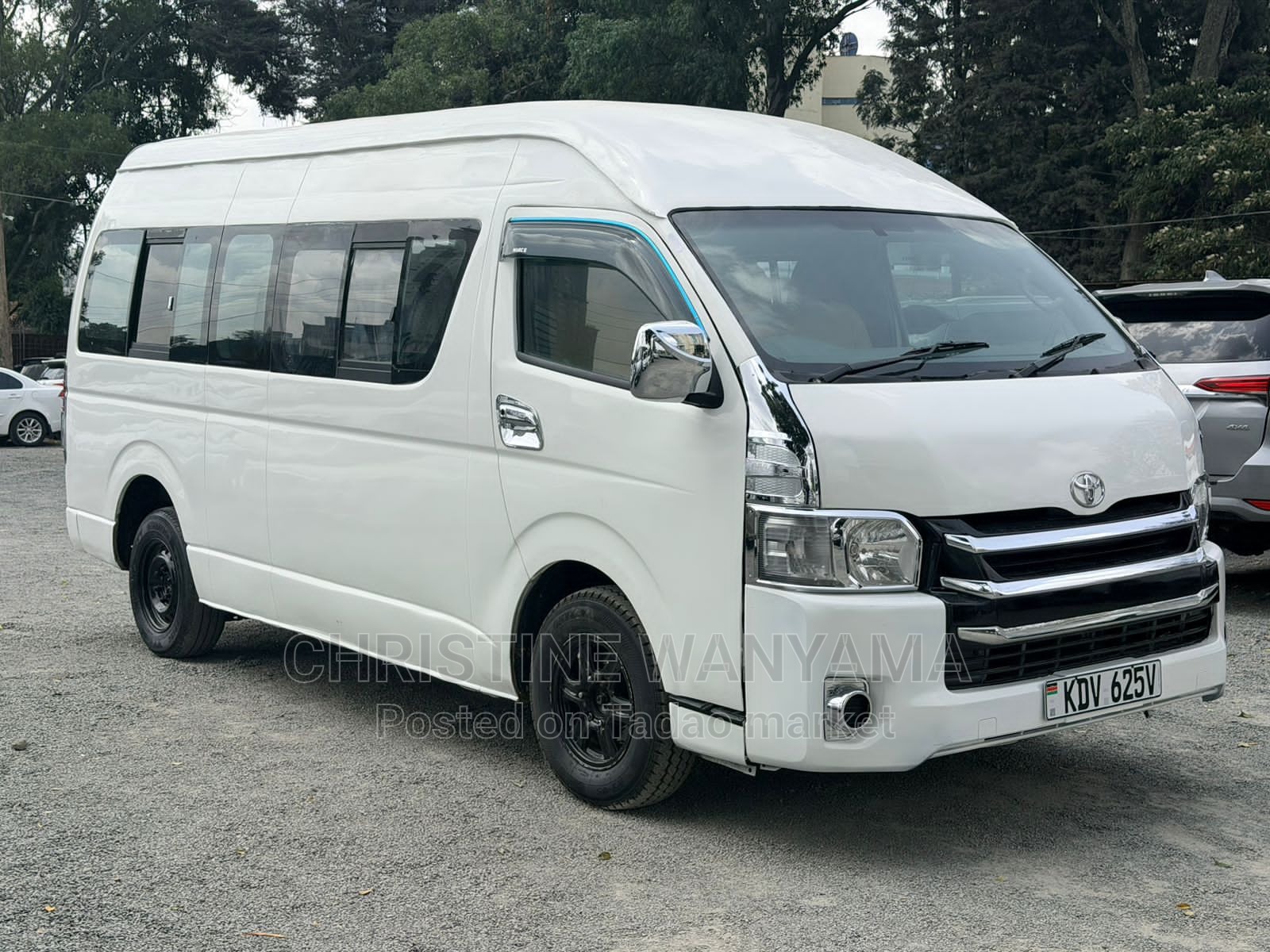 TOYOTA HIACE 9L 3