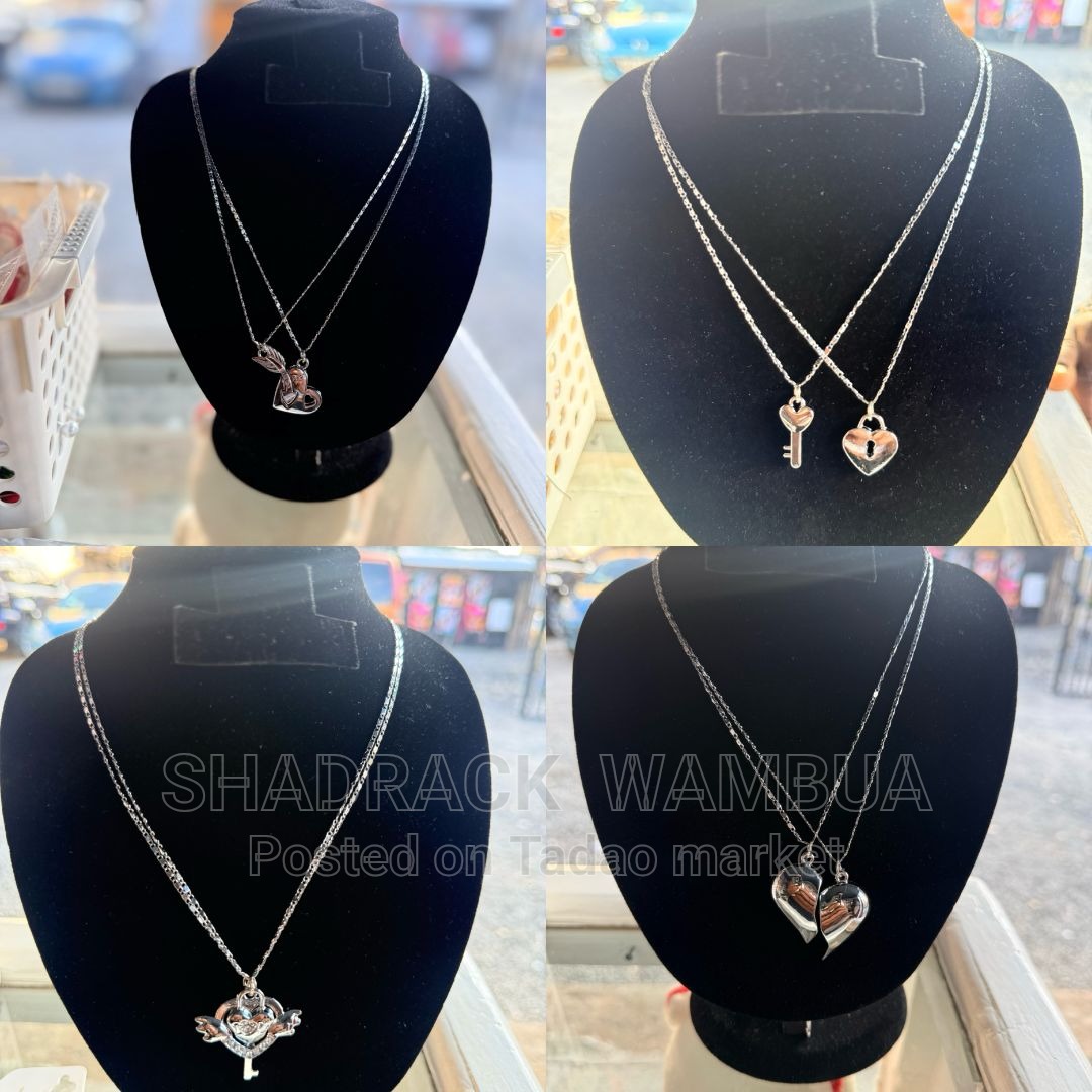 2 piece couple necklace 3