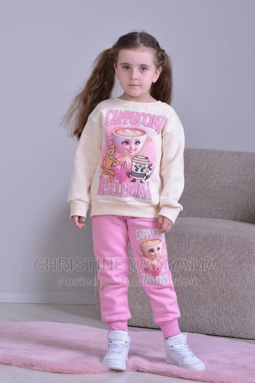 Kid's sports clothes 3