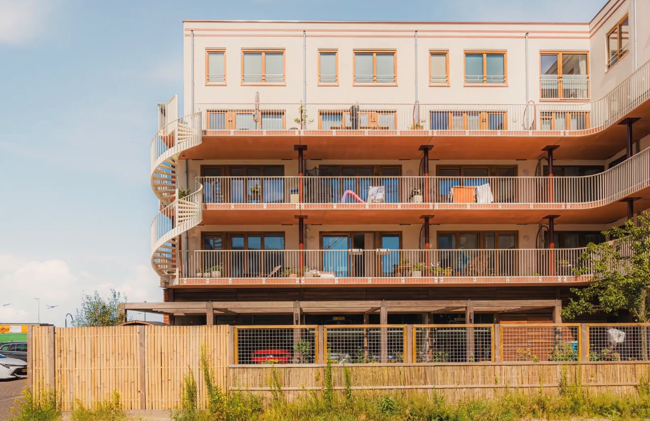 Private parking space on Centrumeiland, IJburg - Thumbnail 2