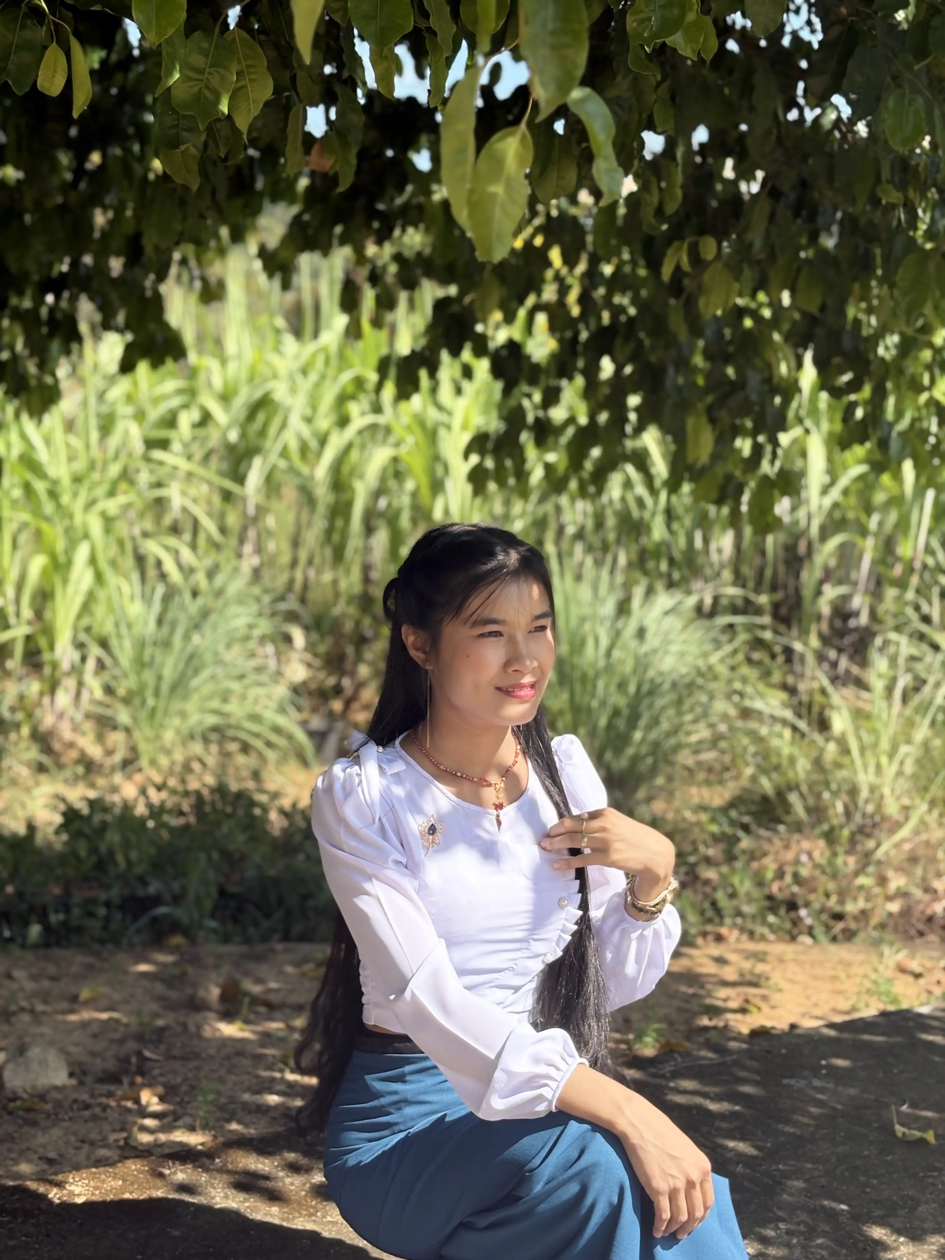 Full-body Image 5 of Zar Chi Phway